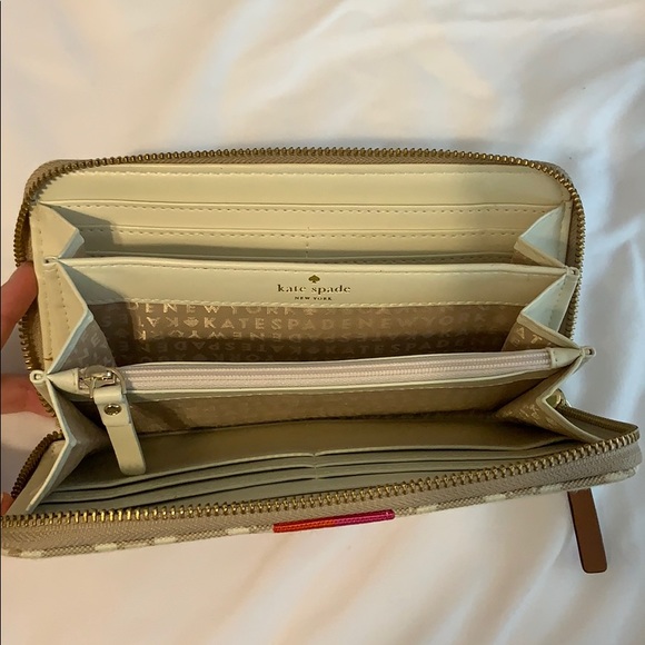 Kate Spade Spencer Canvas Zip Around Wallet - Picture 3 of 4